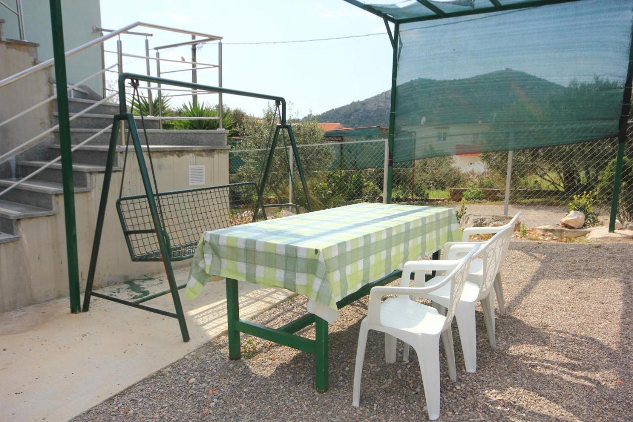 Apartments With A Parking Space Poljica, Trogir - 10010 مارينا المظهر الخارجي الصورة