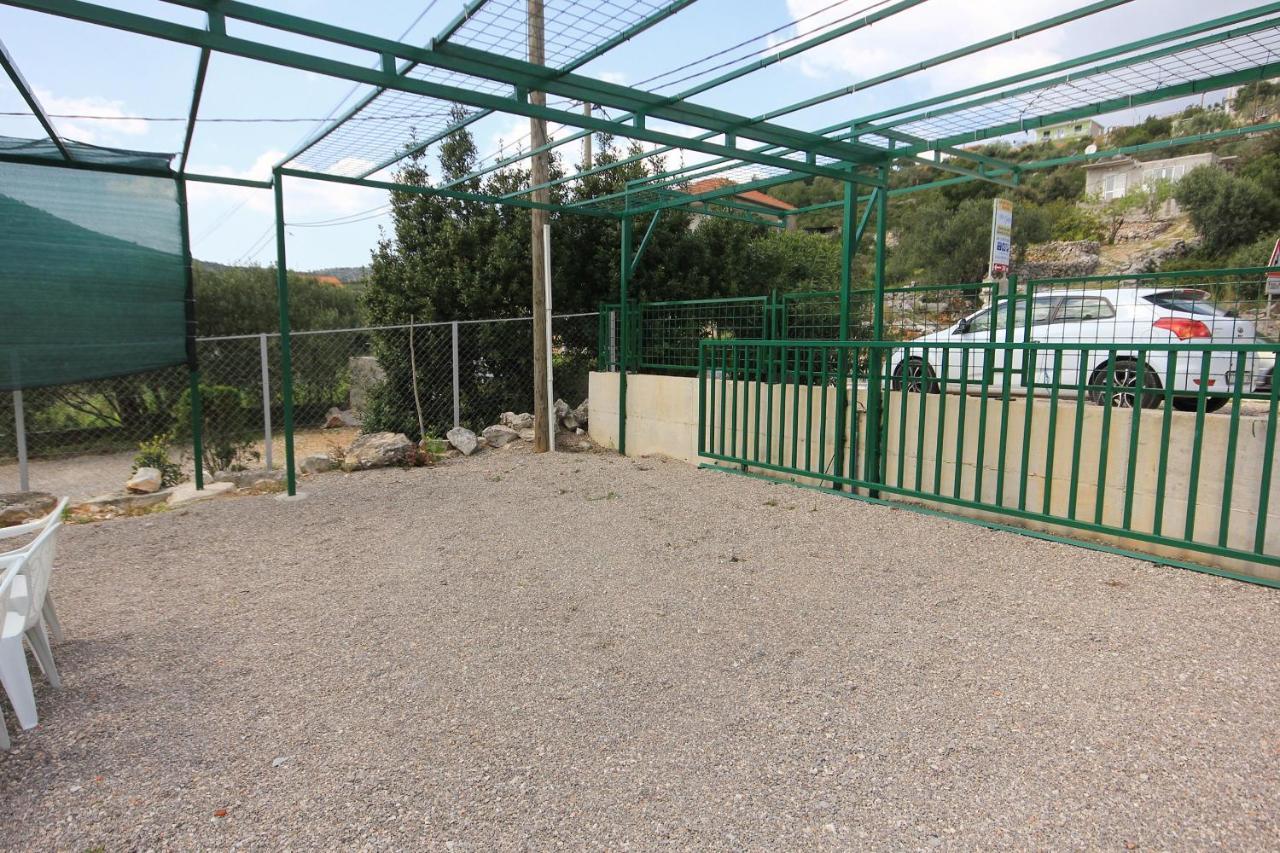 Apartments With A Parking Space Poljica, Trogir - 10010 مارينا المظهر الخارجي الصورة