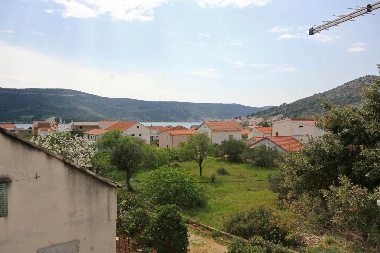 Apartments With A Parking Space Poljica, Trogir - 10010 مارينا المظهر الخارجي الصورة