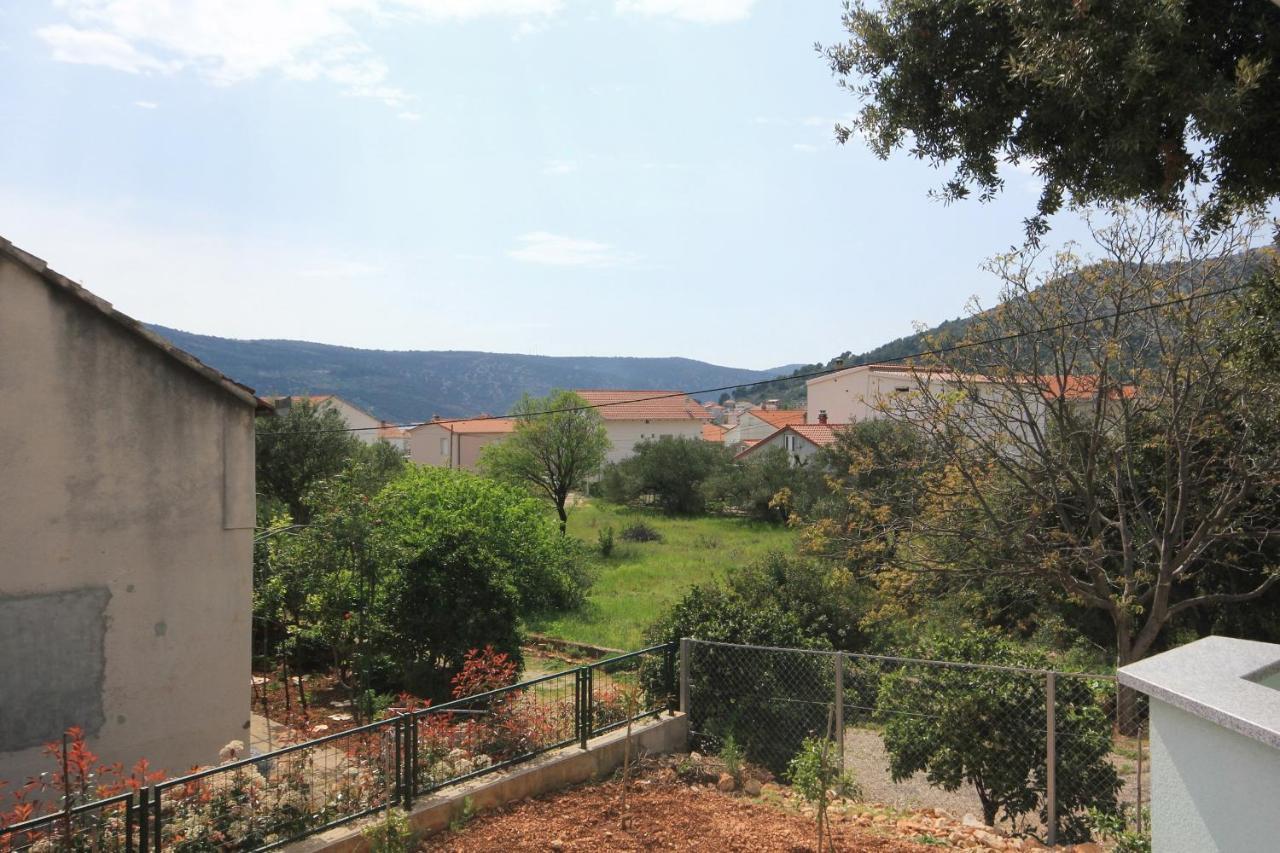 Apartments With A Parking Space Poljica, Trogir - 10010 مارينا المظهر الخارجي الصورة