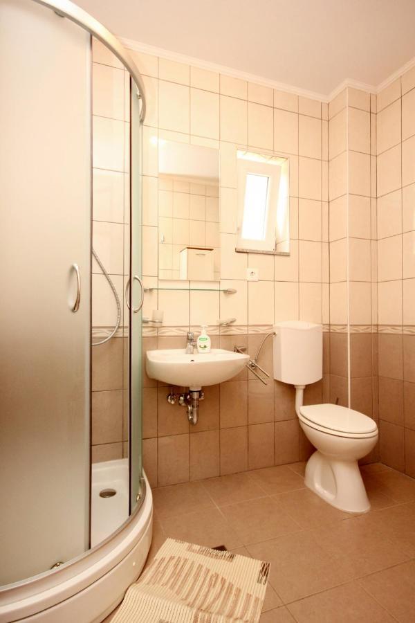 Apartments With A Parking Space Poljica, Trogir - 10010 مارينا المظهر الخارجي الصورة