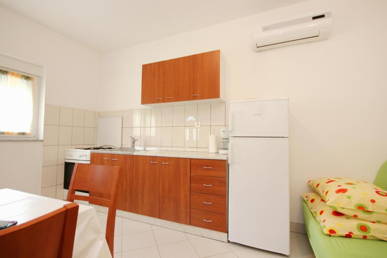 Apartments With A Parking Space Poljica, Trogir - 10010 مارينا المظهر الخارجي الصورة